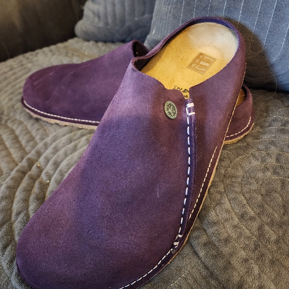 Birkenstock Zermatt Clog In Deep Berry - Picture 2 of 7
